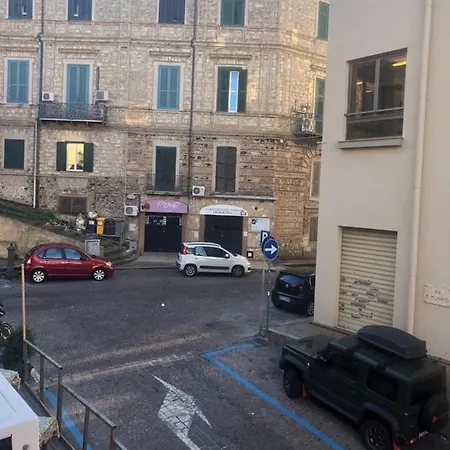 Appartamento Monolocale In Via Poerio Catanzaro